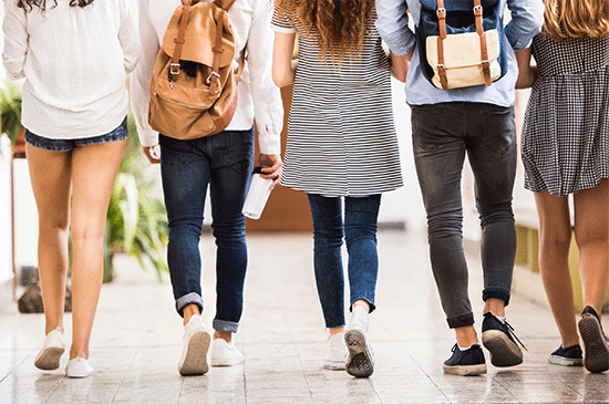 Stage : revalorisation de l'indemnité et premier versement pour les lycéens de la voie professionnelle